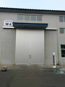 工業(yè)推拉門